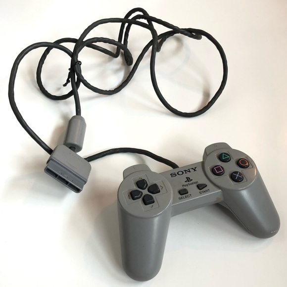 Original Sony PlayStation Wired Controller - Picture 1 of 5
